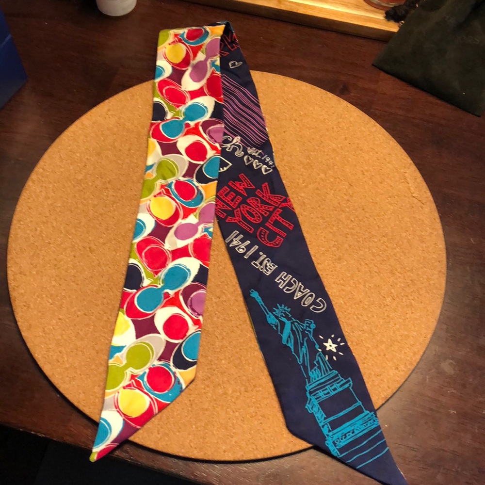 Coach Women’s headband/tie